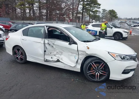 2016 Honda Accord Sport z USA, uszkodzony, nr VIN 1HGCR2F53GA213371